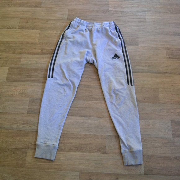 Adidas Women Essential Three Stripe Cotton Gray Jogger Sweatpants Size Small - Picture 2 of 6